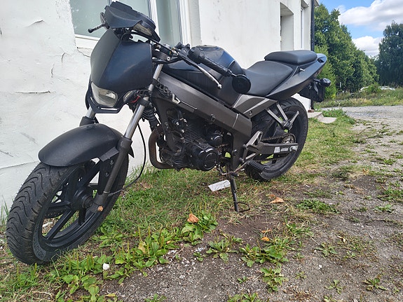 Kymco Quannon 125 2 of 5