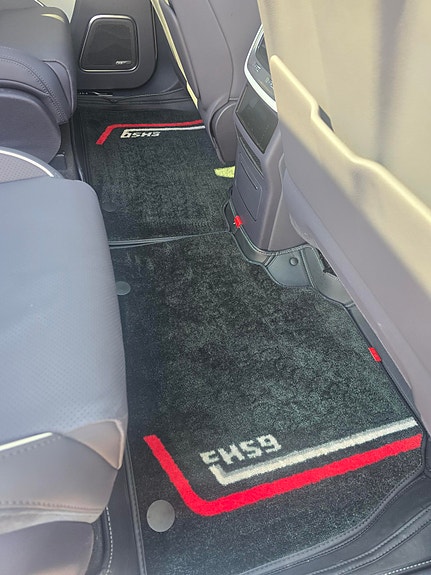 Hongqi E-HS9 18 of 19