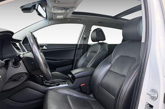 Hyundai Tucson 10 of 20