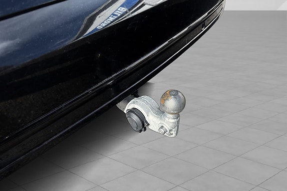 Volvo XC90 8 of 18