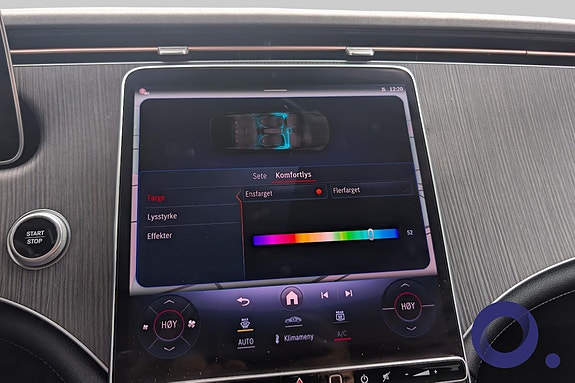 Mercedes-Benz EQE SUV 16 of 19
