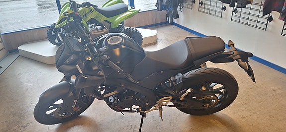 Yamaha MT-125 3 of 5
