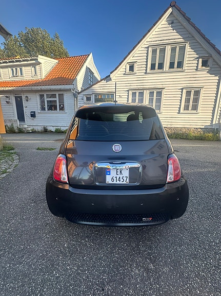 Fiat 500e 5 of 16