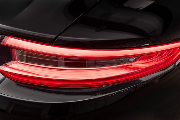 Porsche 911 Carrera S 9 of 24