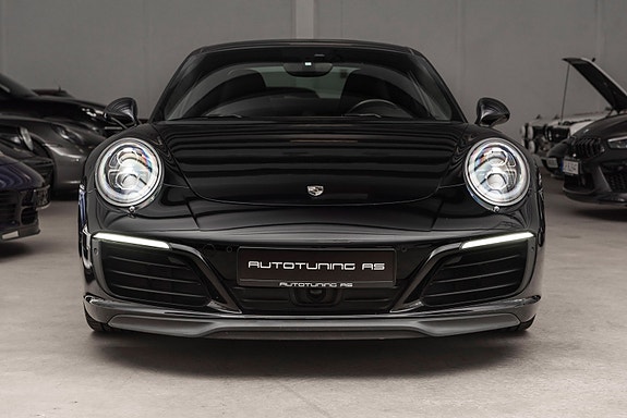 Porsche 911 Carrera S 5 of 24
