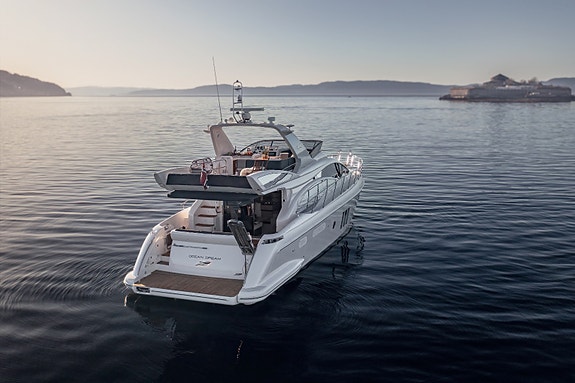Azimut  58 Levert ny i Norge. Et smykke av en nydelig skute. 8 of 30
