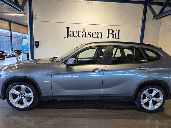 BMW X1 2 of 22