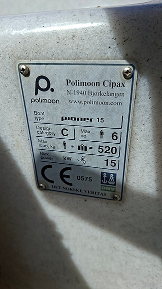Pioner 15 med 15hk motor og tilhenger 7 of 14
