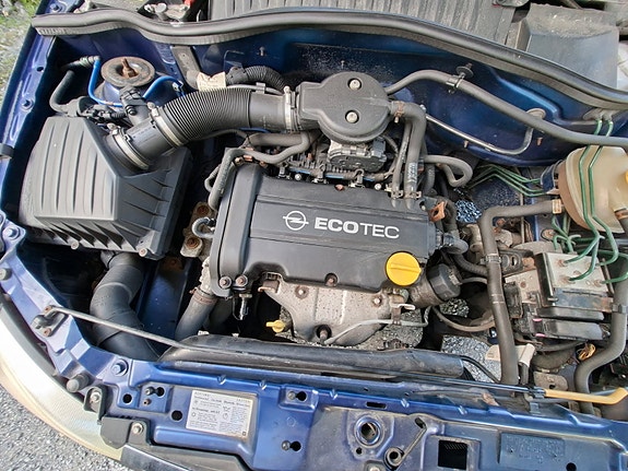 Opel Corsa 9 of 27