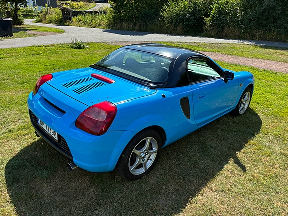 Toyota MR2 4 of 20