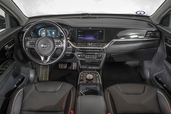 Kia e-Niro 14 of 25