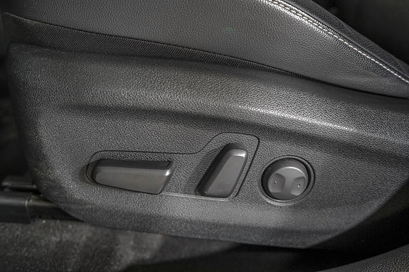 Kia e-Niro 10 of 25