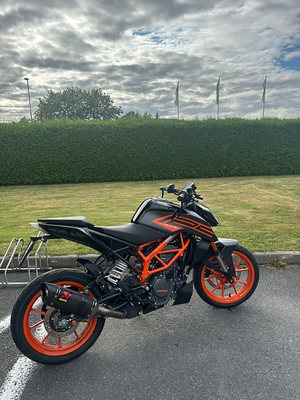 KTM 125 Duke 5 of 12