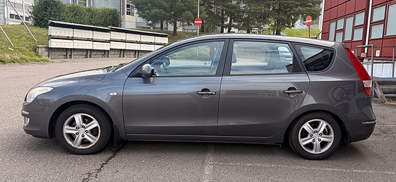 Hyundai i30 9 of 30
