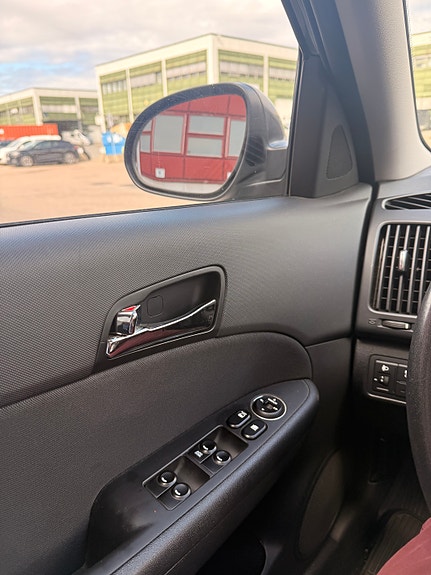 Hyundai i30 25 of 30