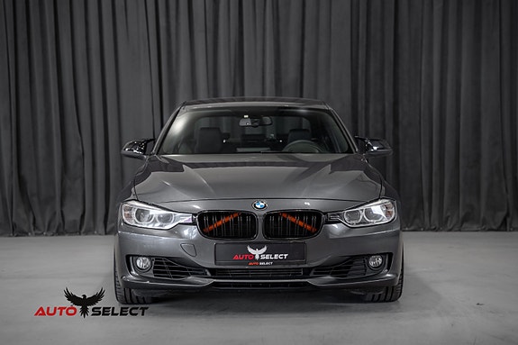 BMW 335i 5 of 30
