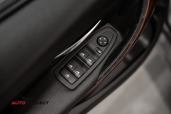 BMW 335i 20 of 30
