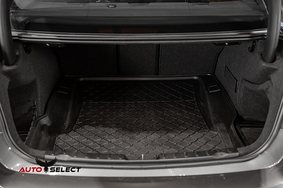 BMW 335i 10 of 30