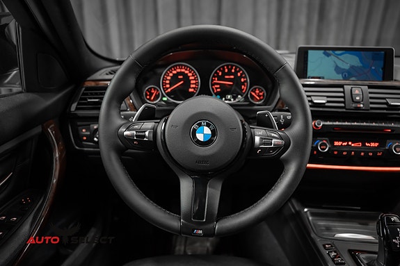 BMW 335i 23 of 30