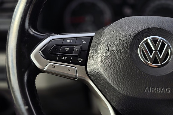 Volkswagen Transporter 19 of 30