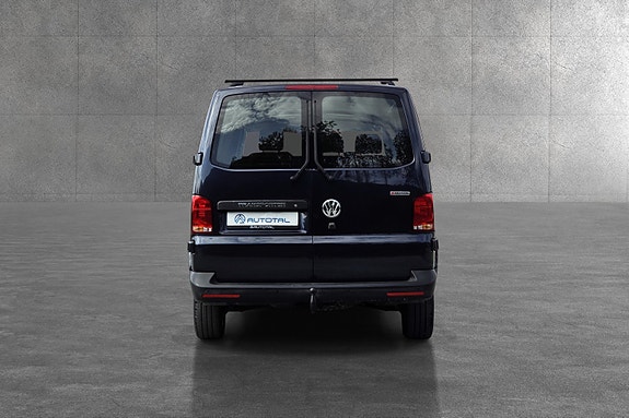 Volkswagen Transporter 7 of 30