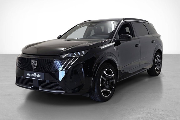 Peugeot e-5008 2 of 30