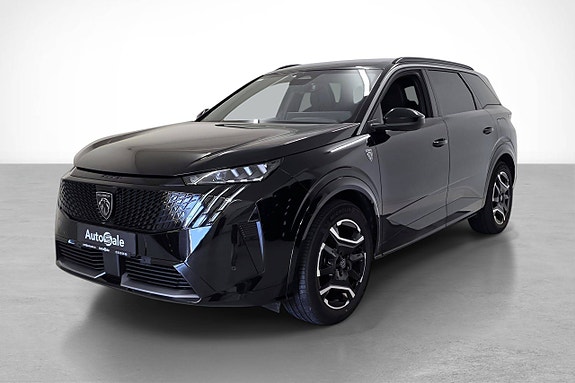 Peugeot e-5008 10 of 30