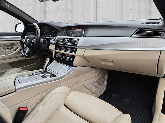 BMW 520d 7 of 30