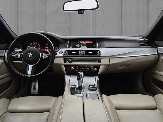 BMW 520d 19 of 30