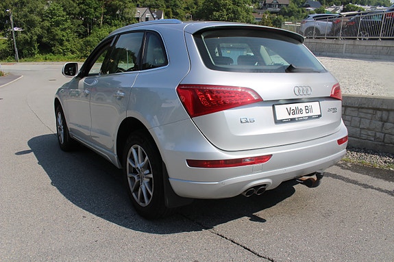 Audi Q5 4 of 23