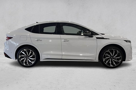 Skoda Enyaq Coupé 6 of 29