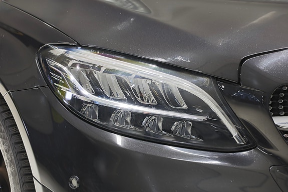Mercedes-Benz C300 e 8 of 30