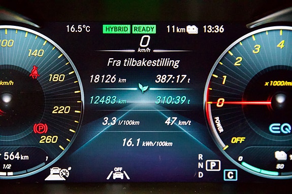 Mercedes-Benz C300 e 12 of 30