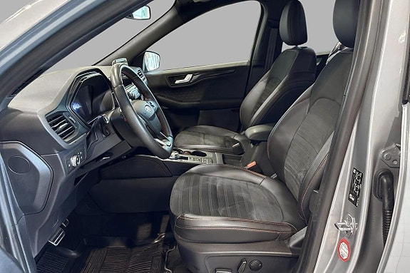Ford Kuga 13 of 24