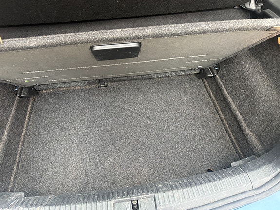Volkswagen Polo 13 of 30