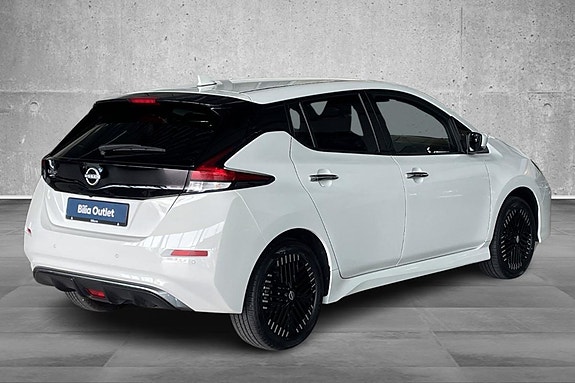 Nissan Leaf 7 of 22