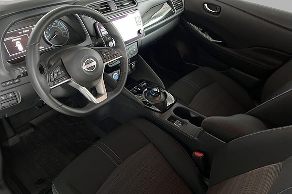 Nissan Leaf 12 of 22