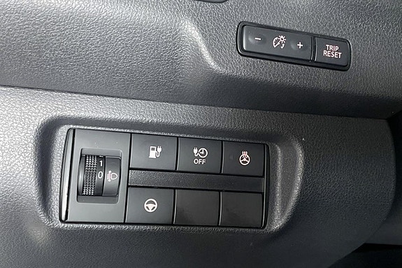 Nissan Leaf 18 of 22