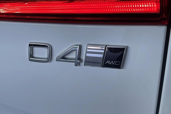 Volvo XC60 8 of 22