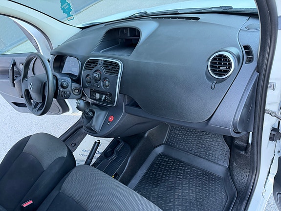 Renault Kangoo Maxi 19 of 30