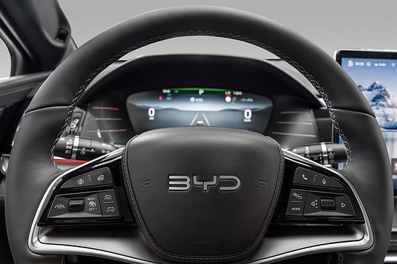 BYD Tang 17 of 28