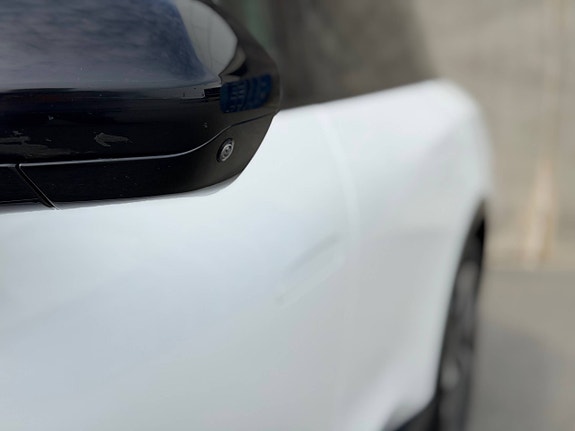 NIO EL6 10 of 25