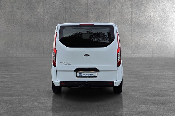 Ford Transit Custom 8 of 30