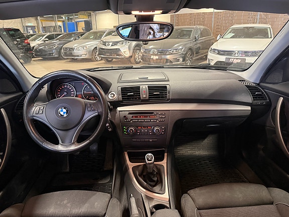 BMW 116d 25 of 30