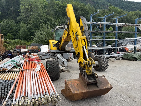 Andre Menzi Muck M540 10 of 30