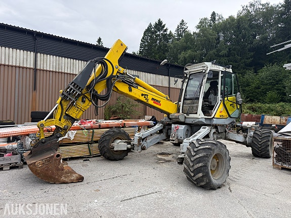 Andre Menzi Muck M540 5 of 30