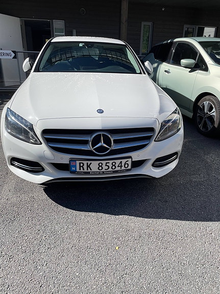 Mercedes-Benz C-Klasse 3 of 13