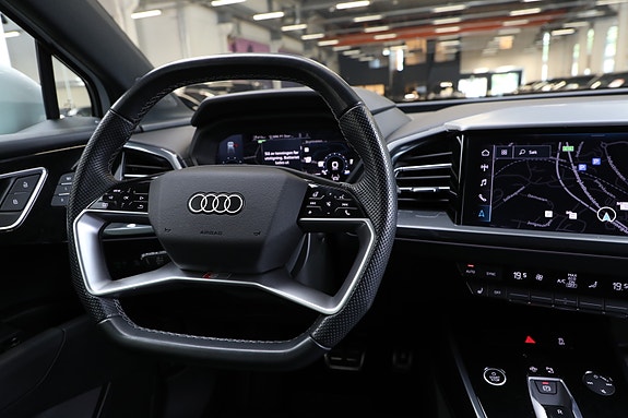 Audi Q4 e-tron 17 of 30