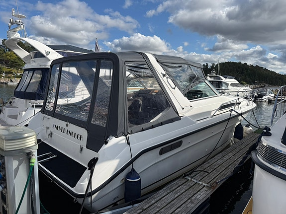 Sea ray 310 express cruiser 4 of 18