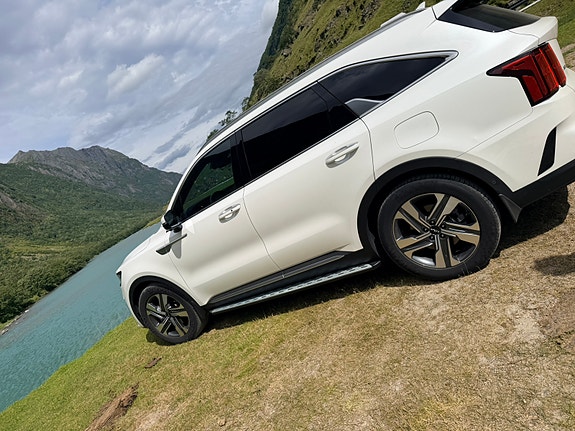 Kia Sorento 7 of 13